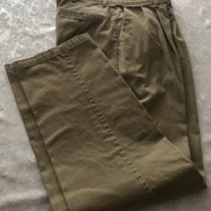 Wrangler Khakis 34x34